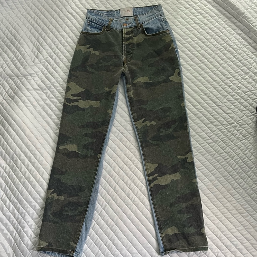 REVICE CAMO JEANS SZ 25